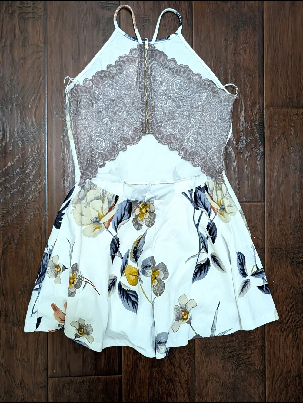 Bundle of women's medium dresses